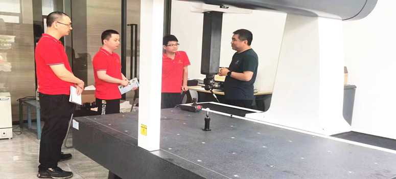 Coordinates Measuring Machine